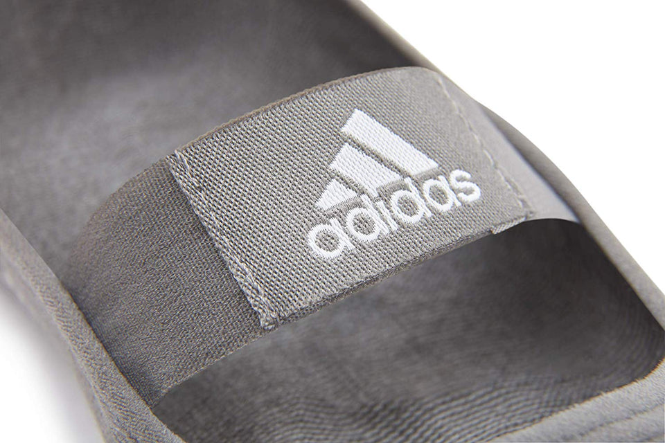 Adidas Calcetines para Yoga, color gris, talla mediano/grande